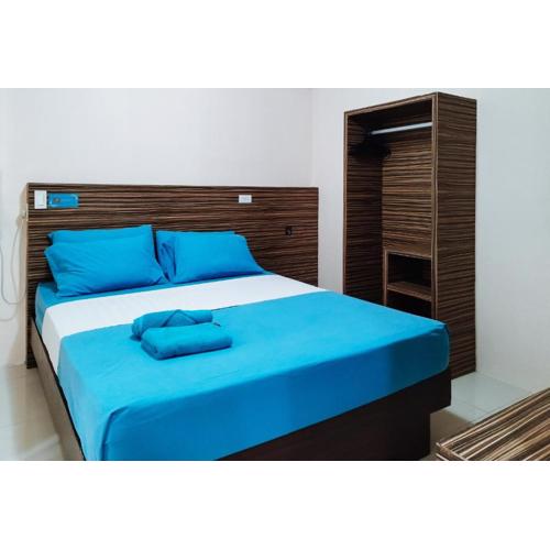 RedDoorz at Sir G Hotel D'Mall Boracay