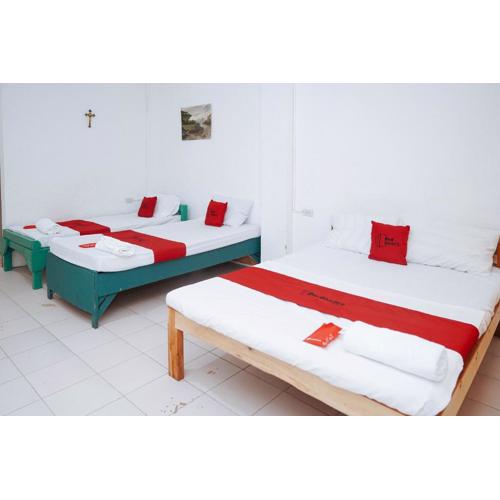 RedDoorz at St Anthony Beach Resort