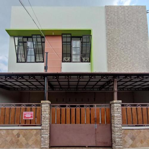 RedDoorz at Syariah House Purwokerto