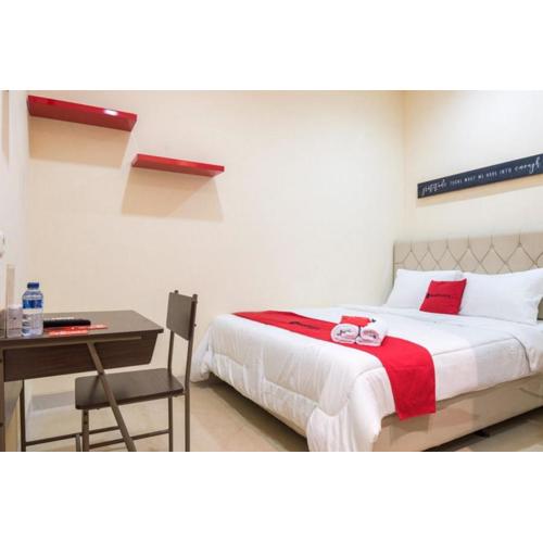 RedDoorz At Tebet Barat 2