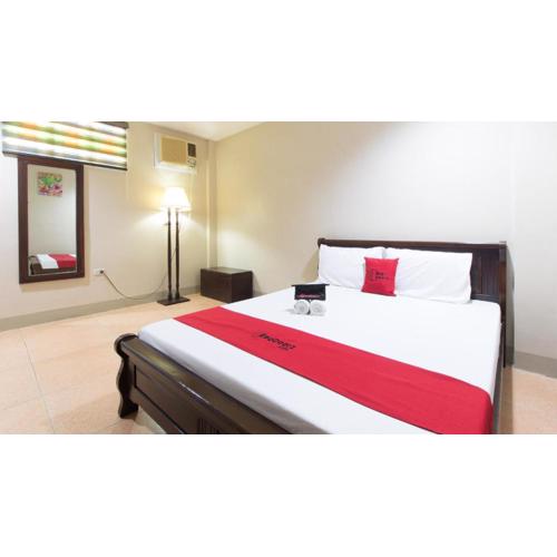 RedDoorz at Teofila Lodge