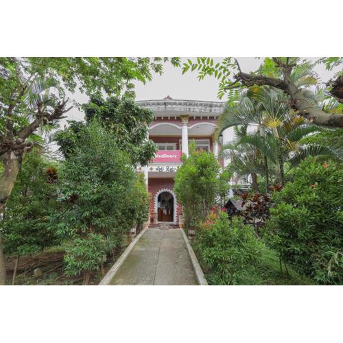 RedDoorz at Villa Puncak Tidar