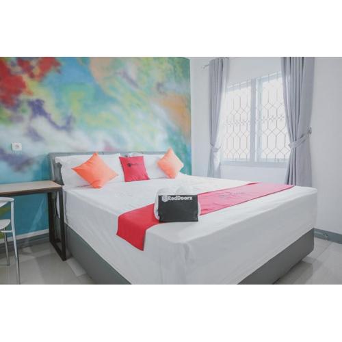 RedDoorz @ Beringin Jambi