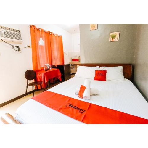 RedDoorz @ Gaea's Apartment Panglao