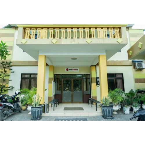 RedDoorz @ Gatot Subroto Ende