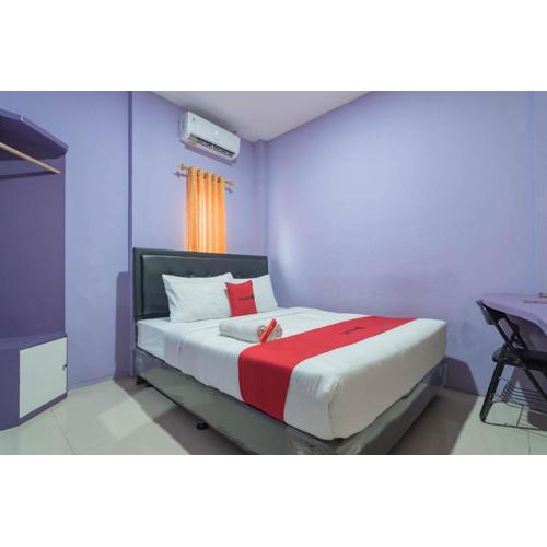 RedDoorz @ Gatot Subroto Street Bandung 3