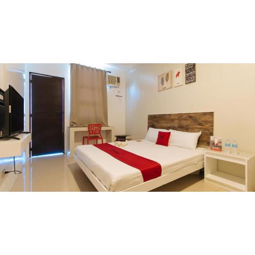 RedDoorz @ Golite Washington
