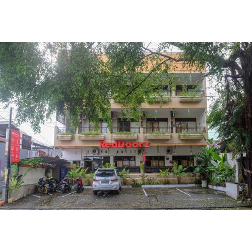 RedDoorz @ Jalan Pramuka Manado