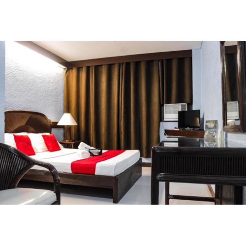 RedDoorz @ Junquera Extension Cebu