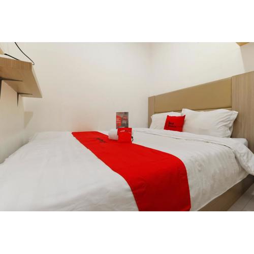 RedDoorz @ Kebon Kacang