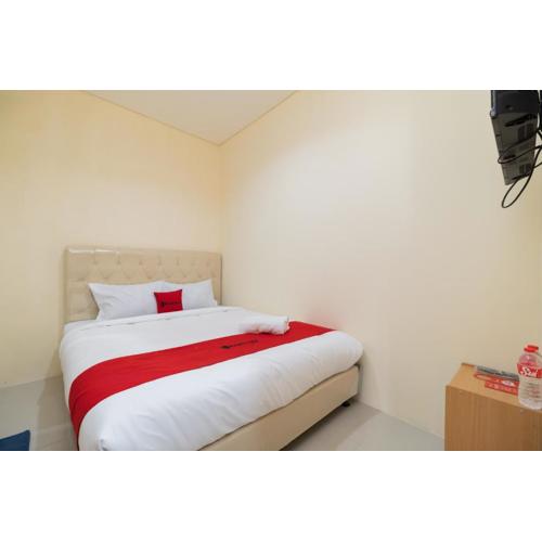 RedDoorz @ Kemanggisan Raya