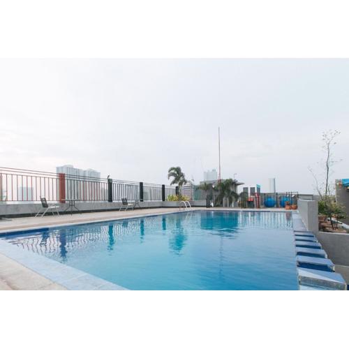 RedDoorz @ Melbourne Suites Makati