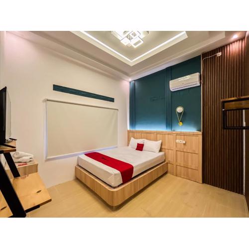 RedDoorz Near Alun Alun Blitar