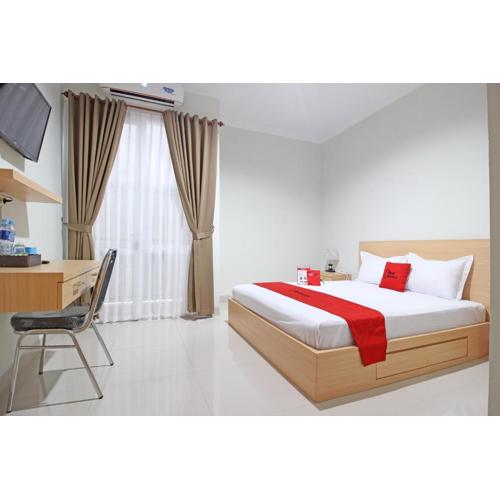 RedDoorz near AMIKOM Yogyakarta