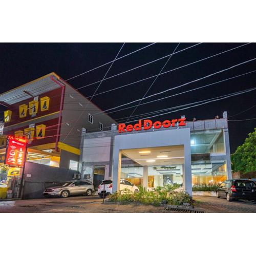 RedDoorz near Bahu Mall Manado