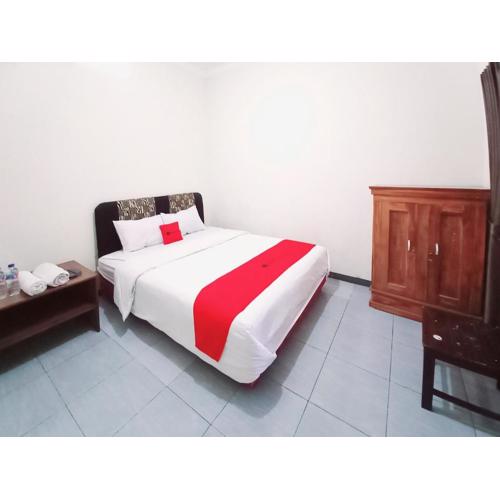 RedDoorz near BNS 3 Kota Wisata Batu