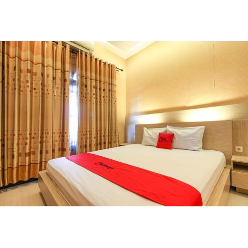 RedDoorz near Candi Ratu Boko