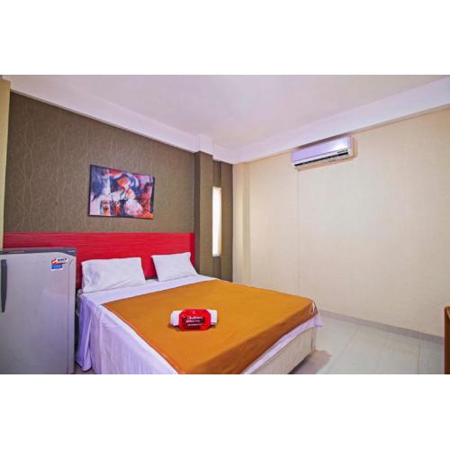 RedDoorz near Cilandak Town Square