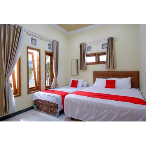 RedDoorz near Desa Wisata Tambi Dieng