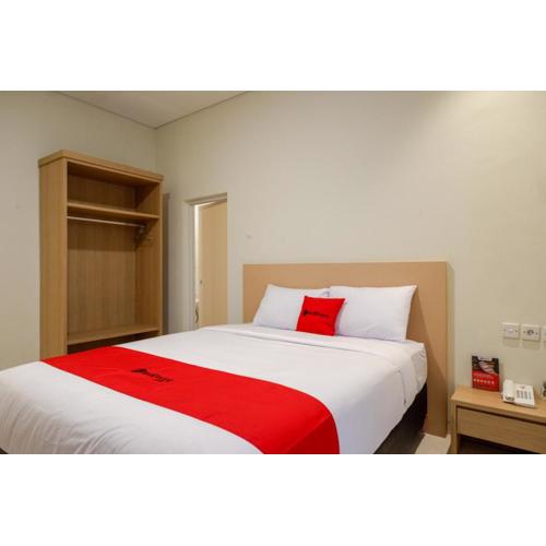 RedDoorz near Exit Tol Banyumanik 2