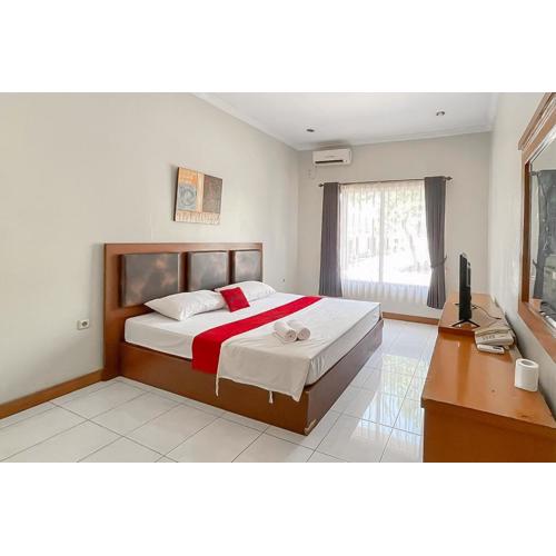 RedDoorz near Exit Toll Kalijati Subang