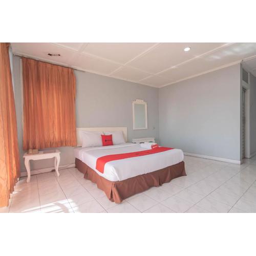 RedDoorz near Farm House 4