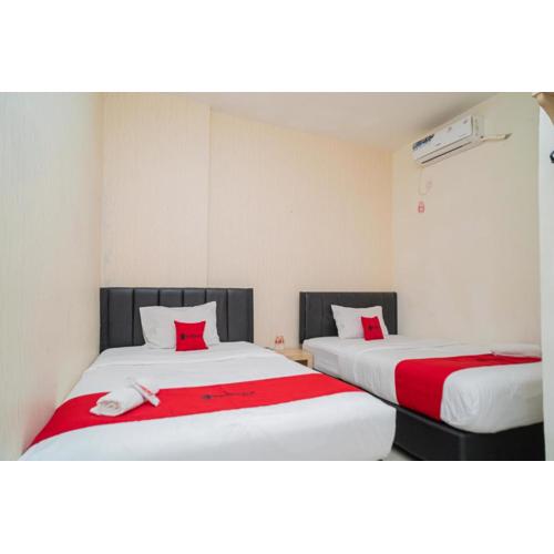 RedDoorz near Flyover Arjosari Malang