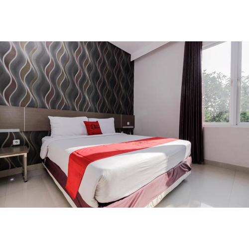 RedDoorz near Goa Sunyaragi