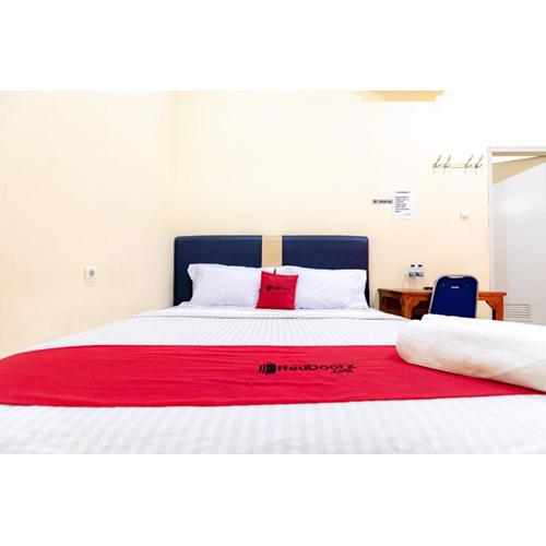 RedDoorz near Kelapa Gading