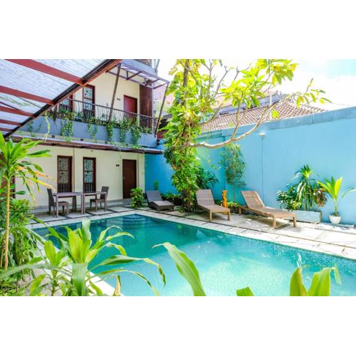 RedDoorz near Legian Street