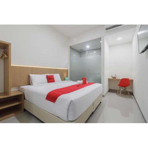 RedDoorz near Mall SKA Pekanbaru