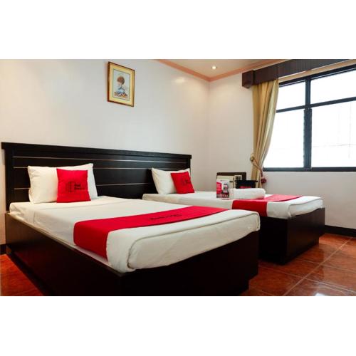 RedDoorz near Maribago Barangay Hall