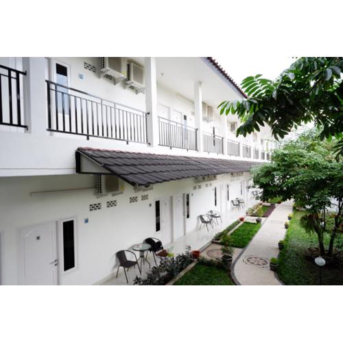 RedDoorz near Mataram University