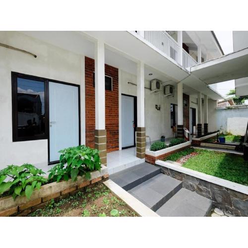 RedDoorz near Moro Mall Purwokerto