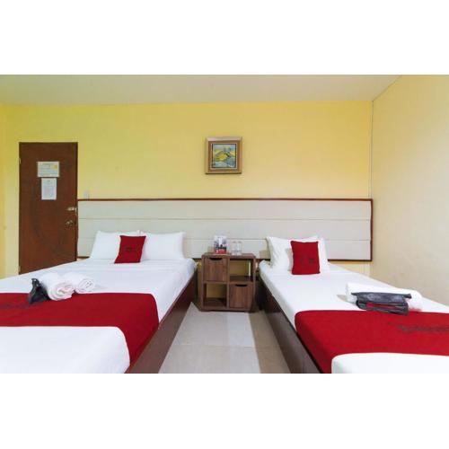 RedDoorz near Notre Dame of Dadiangas University