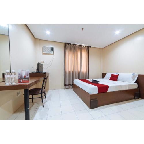 RedDoorz near Olongapo Bus Terminal