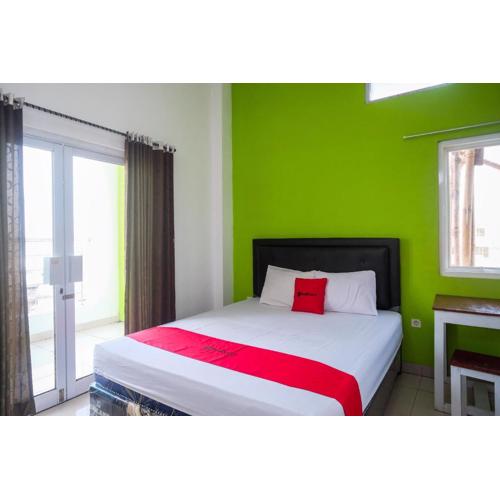 RedDoorz near Pakuwon Mall Solo Baru