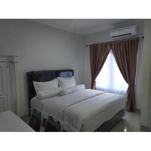 RedDoorz near Palembang Airport 2