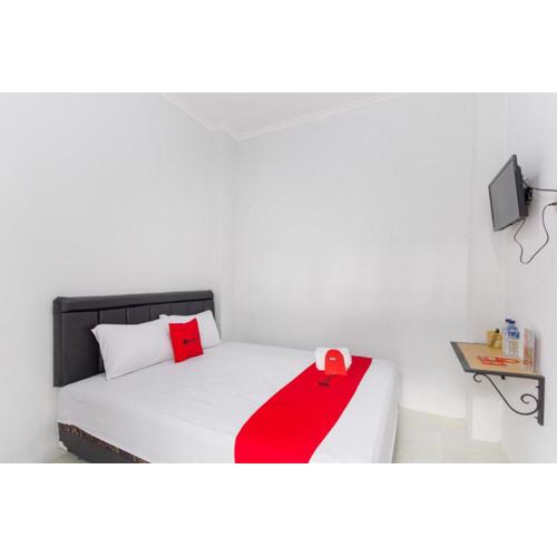 RedDoorz near Pascasarjana UGM 2