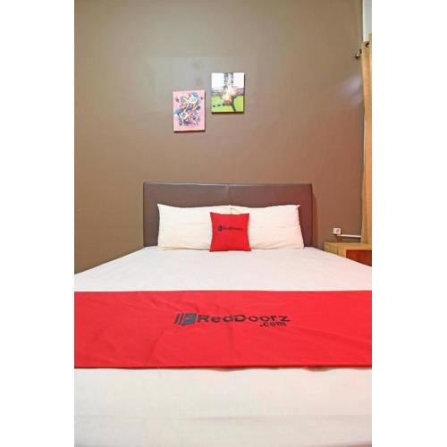 RedDoorz near Pojok Beteng Prawirotaman