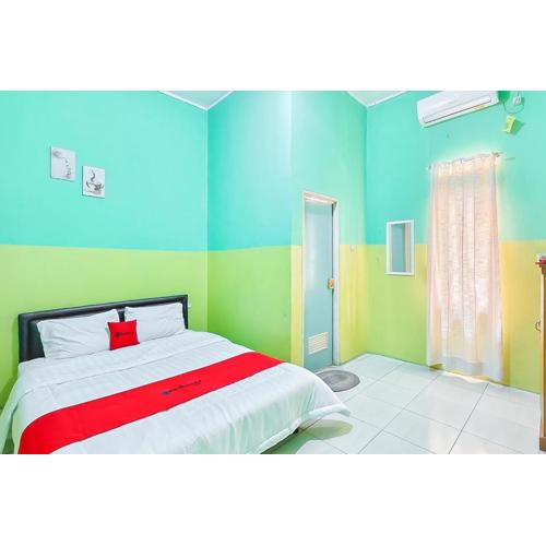 RedDoorz near RS Dr Hafiz Cianjur