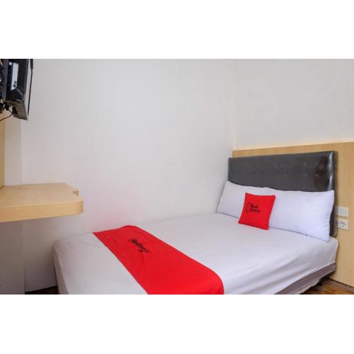 RedDoorz near RS Permata Medika Ngaliyan Semarang