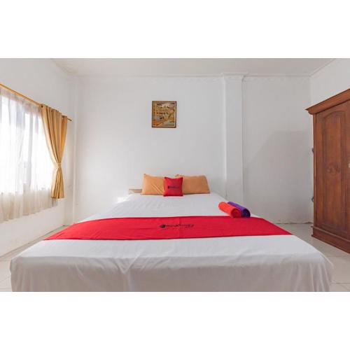 RedDoorz near Samarinda Square