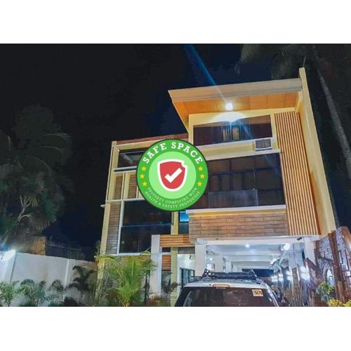 RedDoorz near SGM Condotel Villa Beach Iloilo