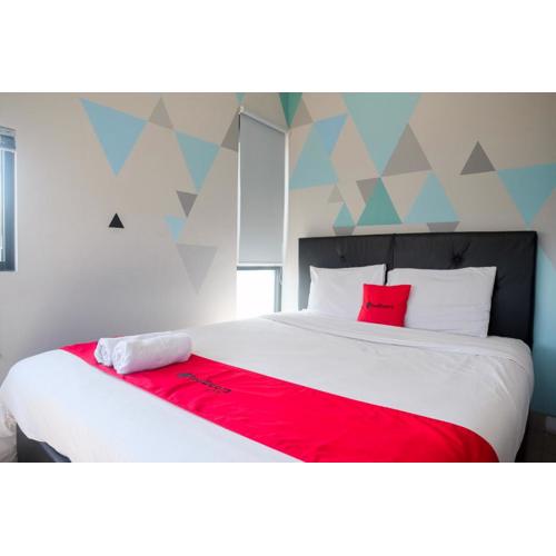 RedDoorz near Sindu Kusuma Edupark 3