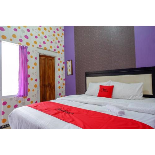 RedDoorz near Stasiun Kebumen