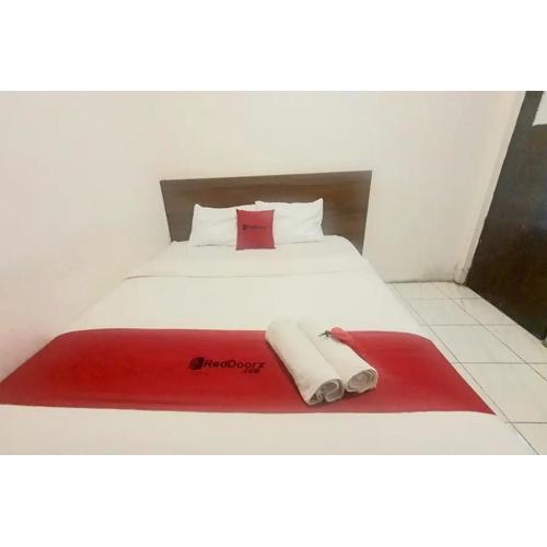 RedDoorz near Universitas PGRI Kanjuruhan