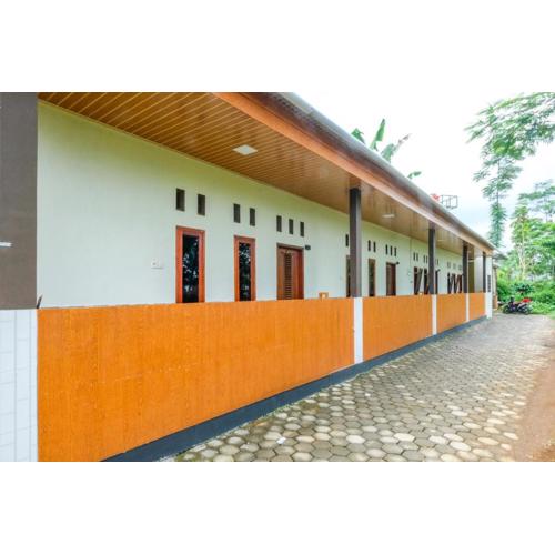 RedDoorz near Wisata Kalianget Wonosobo