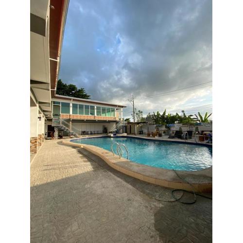 RedDoorz @ Piamonte Apartelle Santo Tomas Batangas