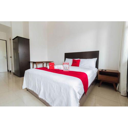 RedDoorz Plus at Banawe Quezon City